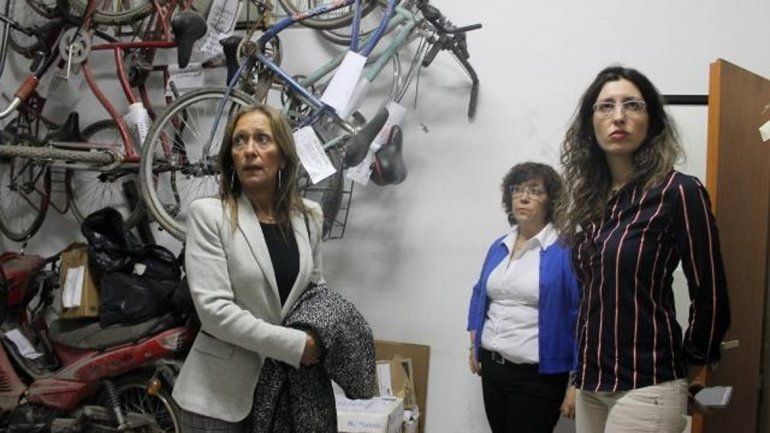 La jueza Liliana Piccinini recorrió el edificio del fuero penal cipoleño.