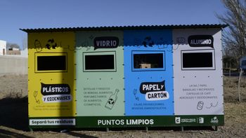 El Municipio de Cipolletti renovó y reubicó los pileros en distintos puntos de la ciudad. El Municipio de Cipolletti renovó y reubicó los pileros en distintos puntos de la ciudad.