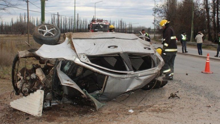 Un joven de Cordero huyó de un control de tránsito, volcó y murió