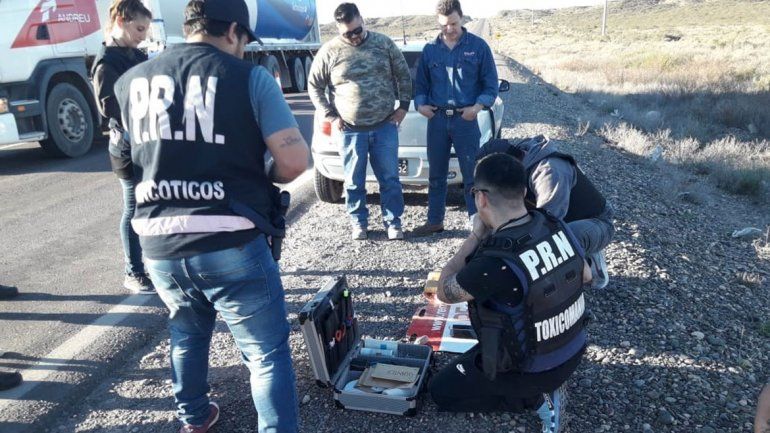 La marihuana era transportada en un auto Suzuki Fun.