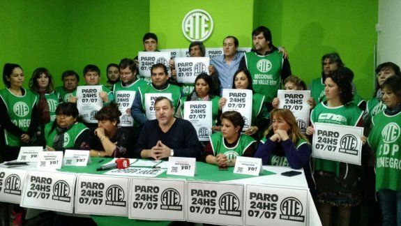 ATE se moviliza a los puentes por reapertura de paritarias