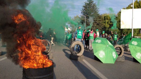 ATE suspendió las medidas de fuerza en los puentes carreteros