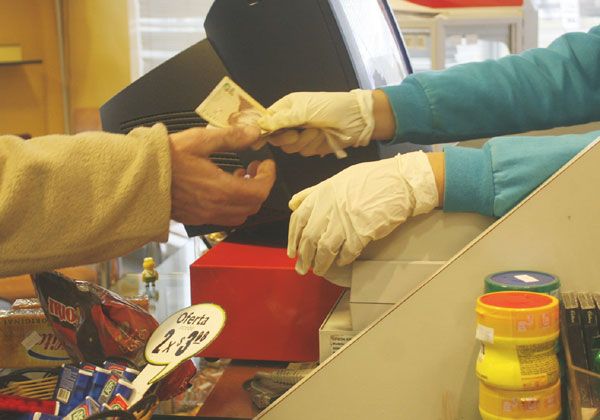 Refuerzan las medidas para hacer frente a la pandemia