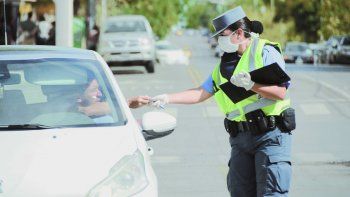 habilitan permiso excepcional para que regresen los varados dentro del pais