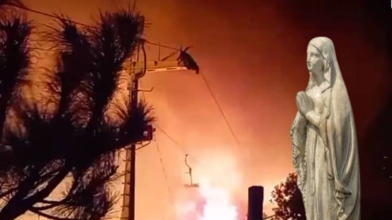 ¿Milagro en Córdoba? Una imagen de la Inmaculada Concepción se salvó del incendio