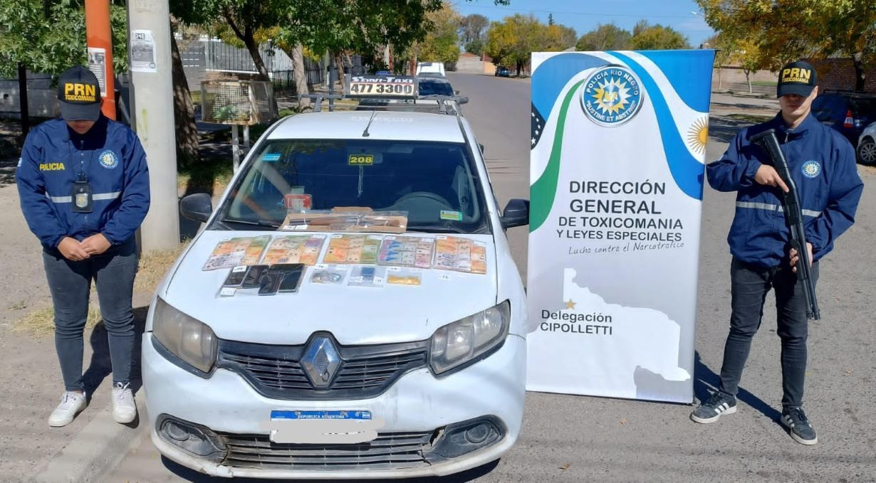 La investigación policial determinó que los narcos distribuían la droga en un taxi, que fue secuestrado.&nbsp;