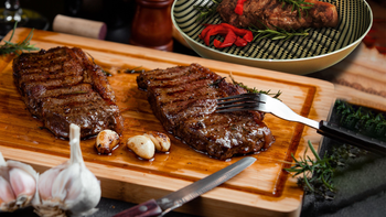 Se recomienda comer carne hasta cuatro veces por semana. Se recomienda comer carne hasta cuatro veces por semana.