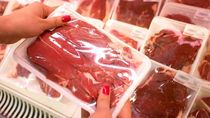 posible caso de salmonella: secuestran carne contaminada en un mayorista