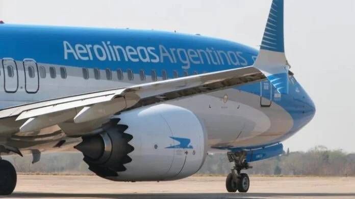Aerolíneas Argentinas puso en marcha un plan de ajuste