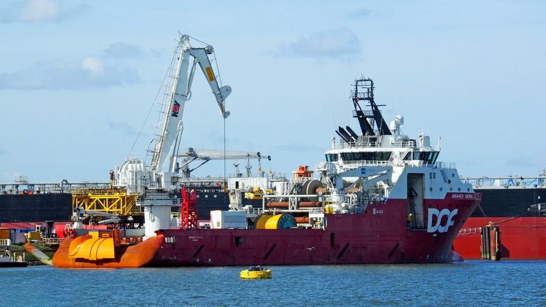 DOF desplegará los buques Skandi Hera y Skandi Patagonia para instalar las monoboyas del VMOS. | LMCipolletti.com DOF desplegará los buques Skandi Hera y Skandi Patagonia para instalar las monoboyas del VMOS.