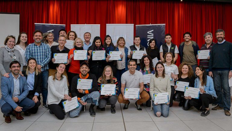 Masas y costuras, los dos mejores emprendimientos