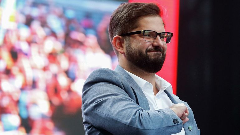 Asume Boric, el presidente más joven de la historia de Chile