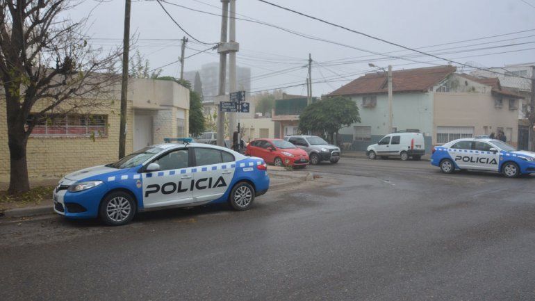Un pastor evangélico sacó a la hija de un hogar neuquino y la violó 