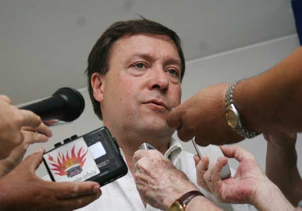 Weretilneck defendió los controles al transporte