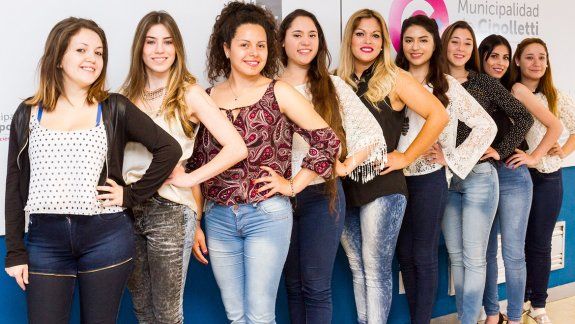 Presentaron oficialmente a las 10 candidatas para reina de la ciudad de Cipolletti