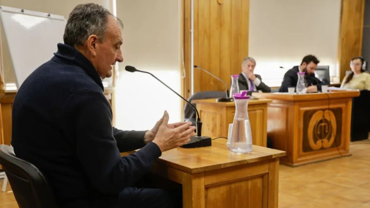 Gustavo fue el primer intendente de Río Negro que enfrenta el juicio en la megacausa Techo Digno.
