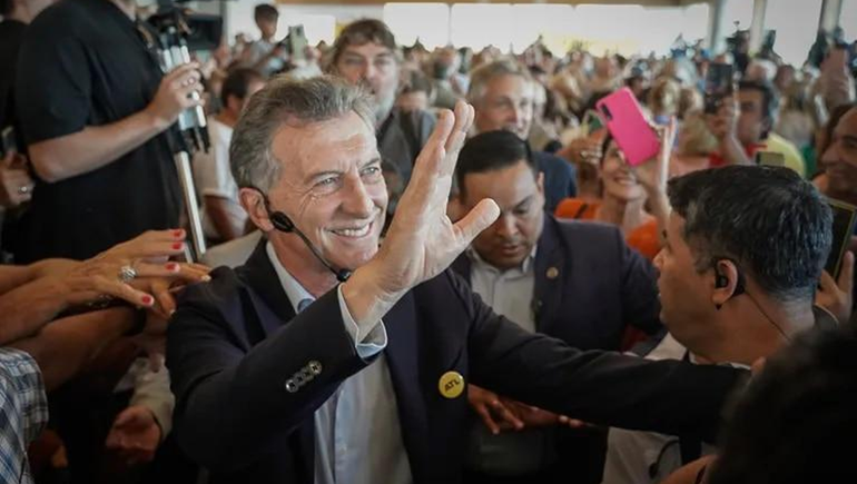 Macri llega a Río Negro para un encuentro con legisladores del PRO