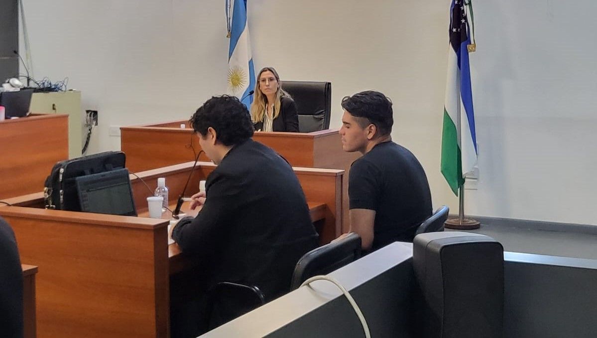 Este lunes se realizó la audiencia en la que se definió el jurado popular que juzgará a Marilef, acusado del intento de femicidio de su ex novia.&nbsp;