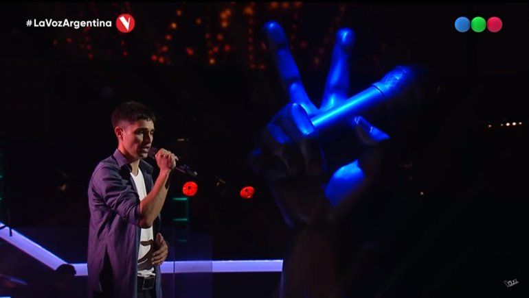 Un especial elogio conmovió al rionegrino que fue furor en La Voz