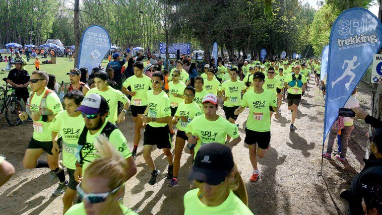 El trekking suma propuestas en la zona.