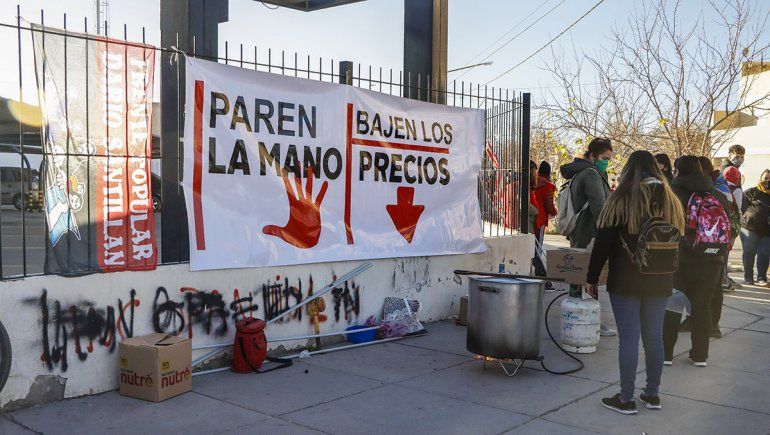 Entregaron desayunos gratis en contra del aumento de precios