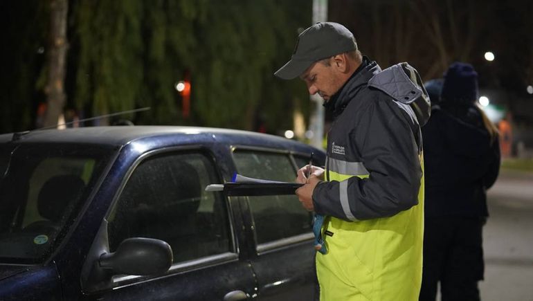 La Dirección de Tránsito municipal secuestró al menos 26 vehículos por falta de documentación y alcoholemias positivas dentro de la ciudad.