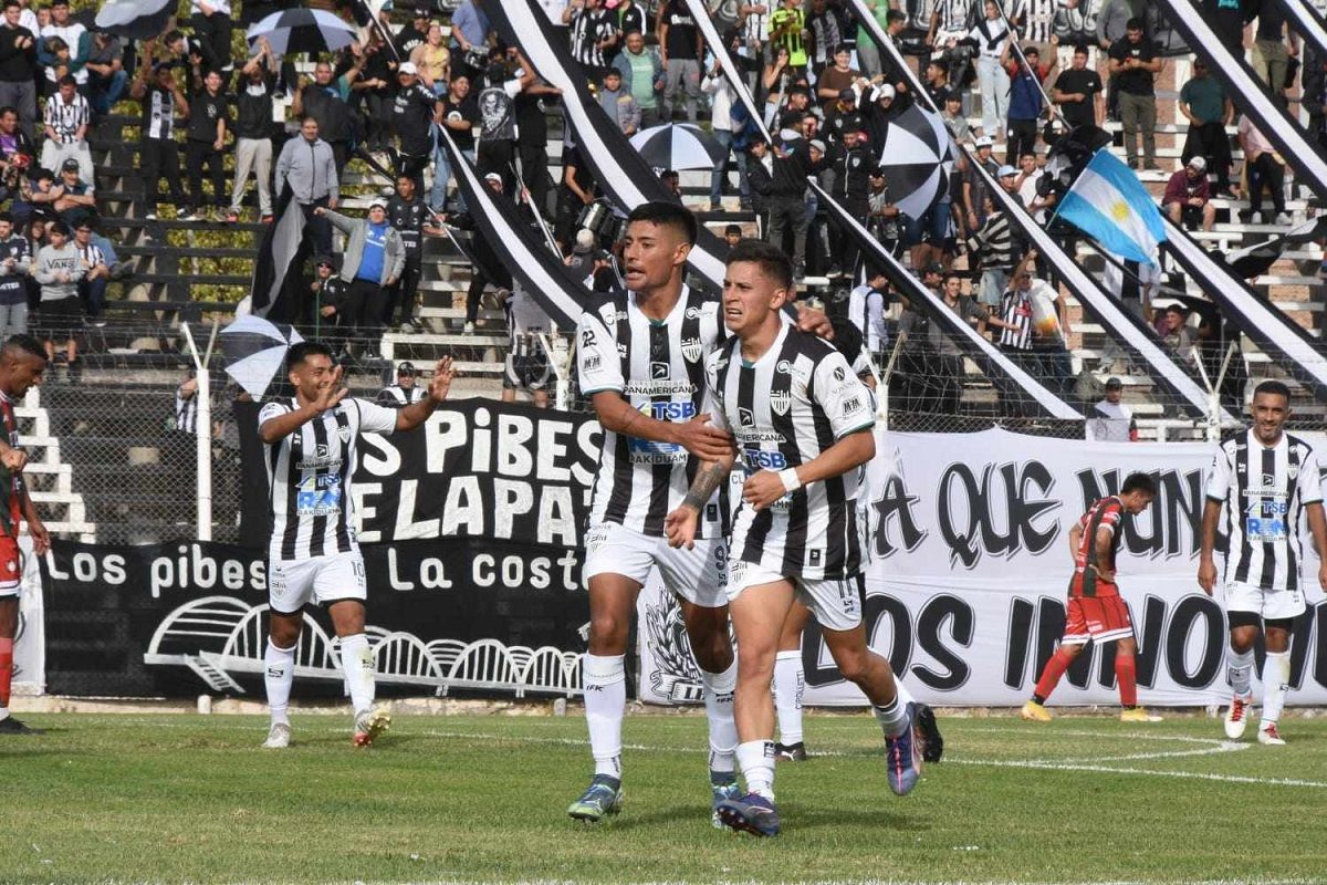 Cipo ganó jugando bien y se ilusiona con pelear arriba
