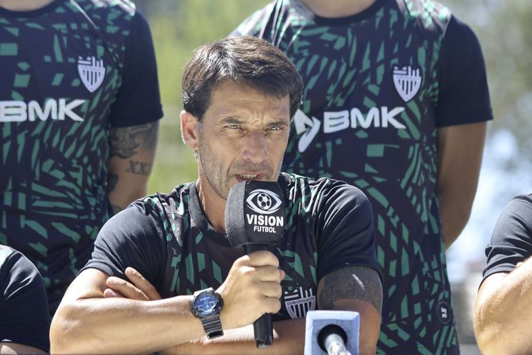 Cipolletti realizó su primera práctica con Gustavo Noto como conductor del grupo. Fotos: Anahí Cárdena&nbsp;