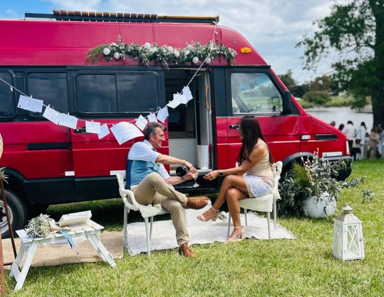 ¡Qué románticos! Yorno y Andrea, en una luna de miel muy especial. En Motorhome y rodeados de un paisaje único.