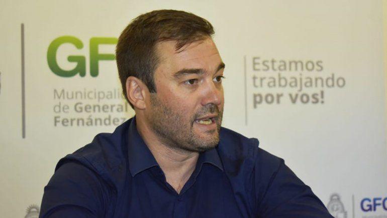 Lavín: El primer sacrificio lo tiene que hacer la clase política