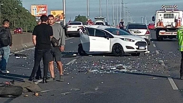 Manejaba borracho y provocó un choque múltiple: murió una joven