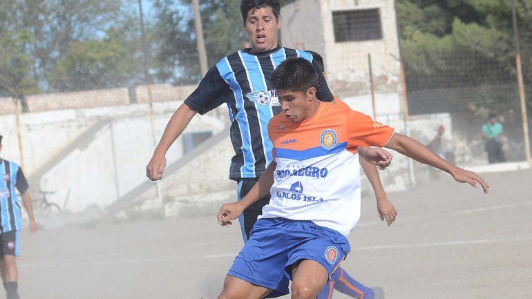 Roca juega contra Chichinales.&nbsp;