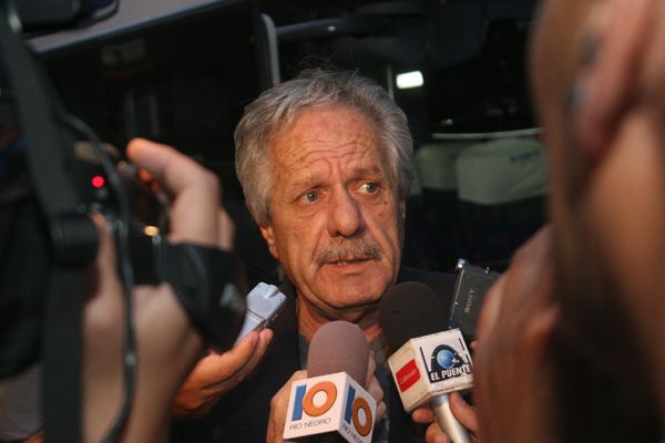 El Gobernador envío a la Legislatura el presupuesto de recursos y gastos