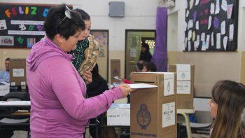 siete ciudades votan a presidente y a su proximo intendente