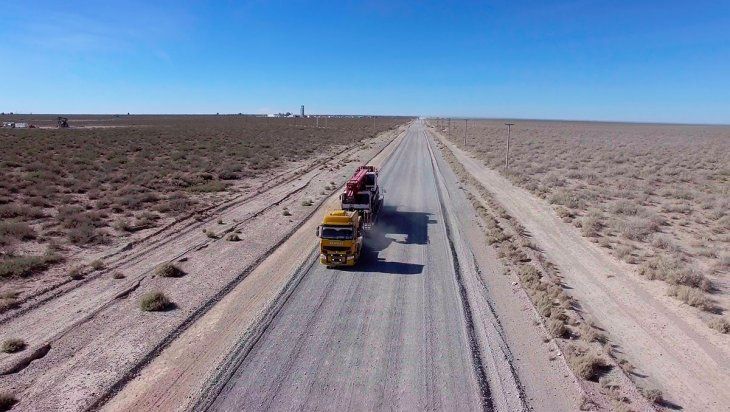 La obra de las rutas de Vaca Muerta se encuentra paralizadas.