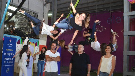 La compañía Elevé festejará Navidad con un show fantástico