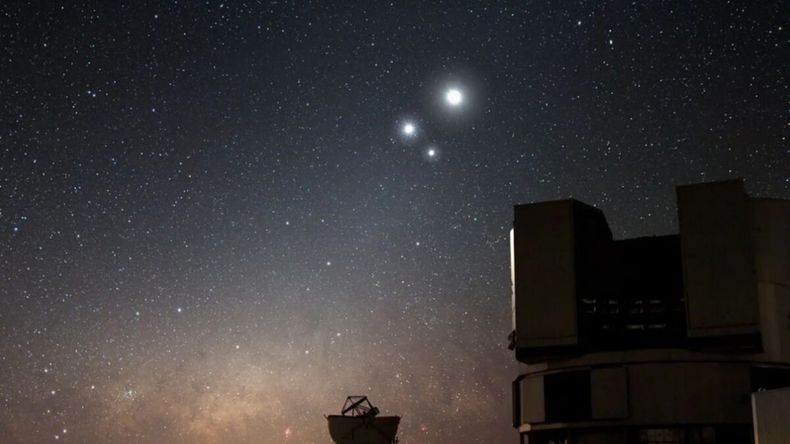 El Beso cósmico entre Venus y Júpiter será uno de los fenómenos astronómicos más destacados de junio de 2026. | LMCipolletti.com El Beso cósmico entre Venus y Júpiter será uno de los fenómenos astronómicos más destacados de junio de 2026.