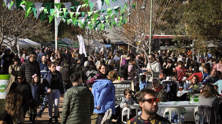 La feria Semilla comenzará a las 18.00 hasta las 00.00 horas de este viernes 14 de noviembre. 