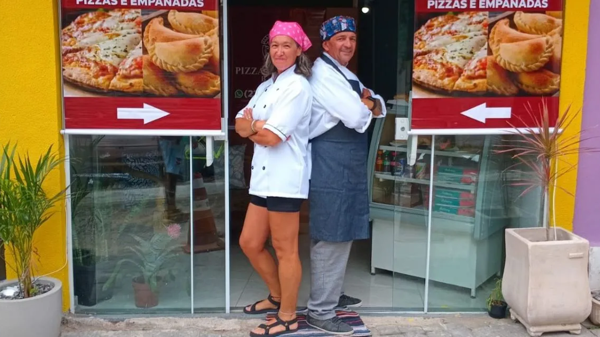 Sandra y Marcelo abrieron su propia pizzería en Buzios, a pocas cuadras de la playa. El sueño de muchos.&nbsp;