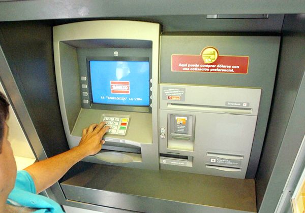 Comienza el pago a estatales de Río Negro