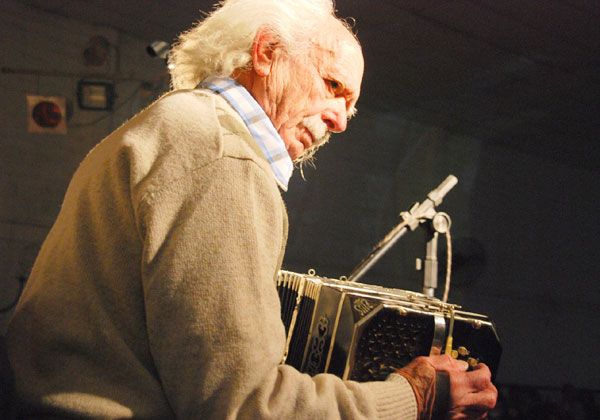 Instantáneas y shows en original muestra