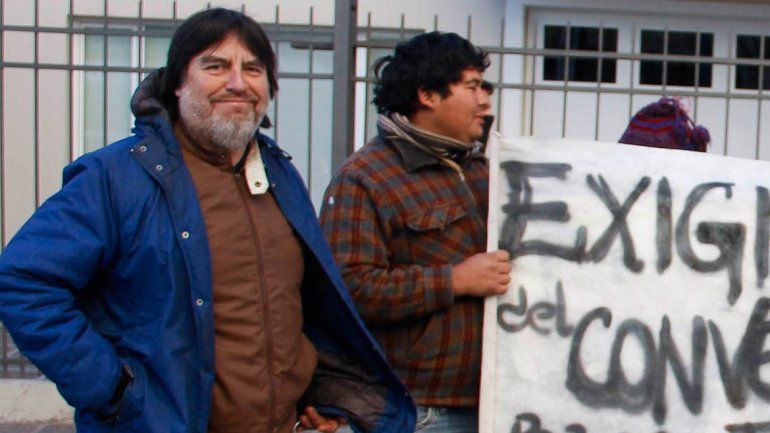 La comunidad perlense quiere mayor protagonismo en las decisiones.