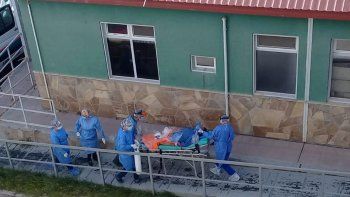 triste record en neuquen: hubo 22 muertos por covid