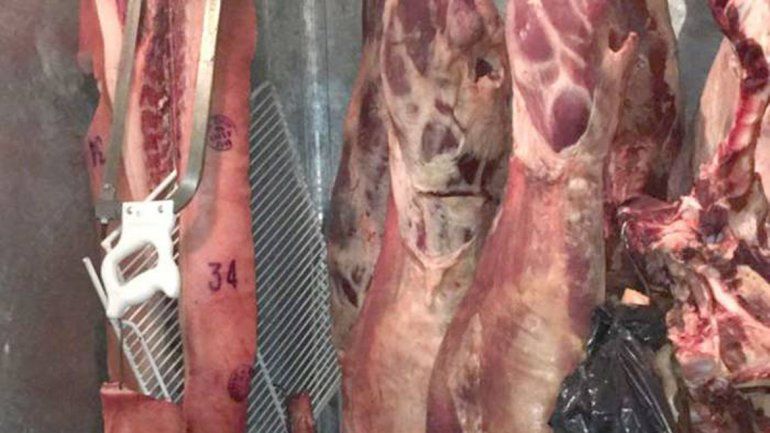Decomisaron alrededor de 300 kilos de carne en descomposición