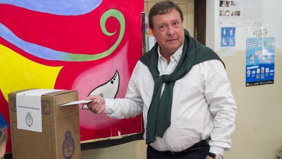 Weretilneck votó y destacó la importancia de vivir en democracia