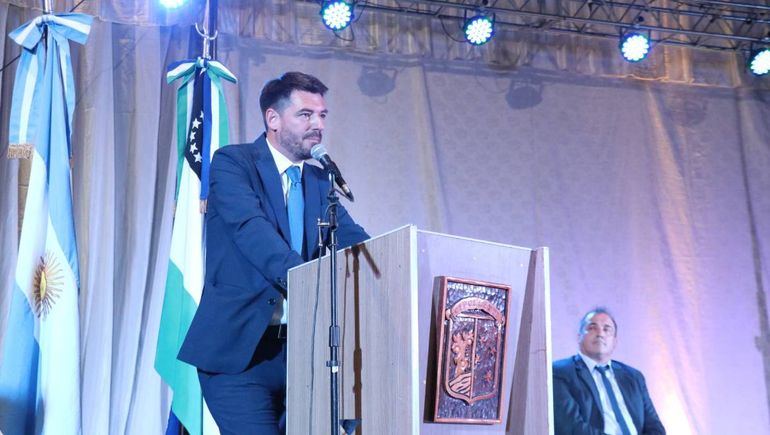 Rodrigo Buteler anticipó una reducción del 40 por ciento en la planta de personal.