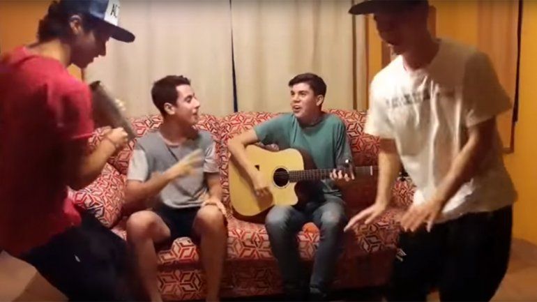 Pibes de Centenario le hicieron una canción a Sol Pérez y son furor 