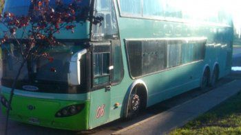 El colectivo quedó secuestrado en la Caminera de Cipolletti por no tener la RTO ni el seguro al día.