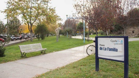Crónica de otro robo a estudiantes cipoleños en una plaza céntrica