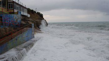 la lluvia obligo a buscar un plan b en las grutas